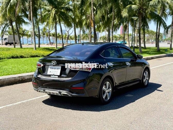 Hyundai Accent 2018 Tự động Đen 55.555 km