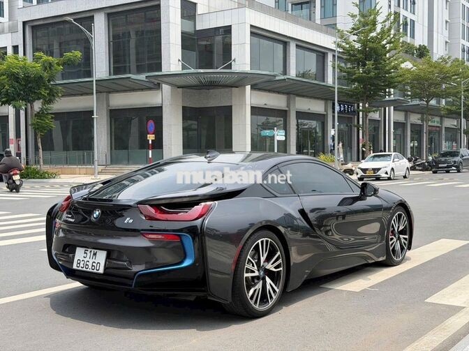 MW i8 2015 Model 2016