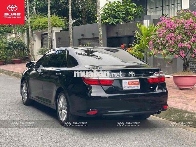 Toyota Camry 2.0E 2017 Đen 5 chỗ 89.000 km