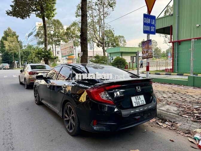 Honda Civic RS 2020 1.5 TURBO Đen