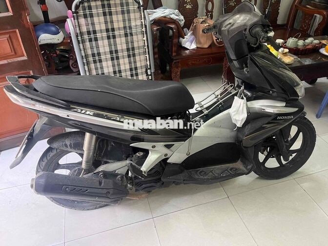 Honda Air Blade Đen Fi2010