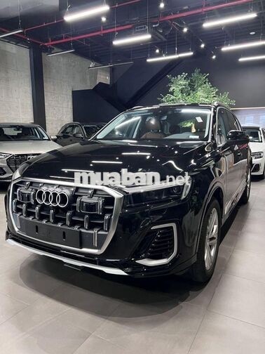 Audi Q7 45 TFSI Quattro 2026 - 3 Tỷ 399 Triệu