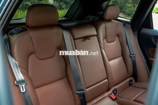 Volvo XC60 Nhập Khẩu Chất xe Chuẩn Có Bảo Hành