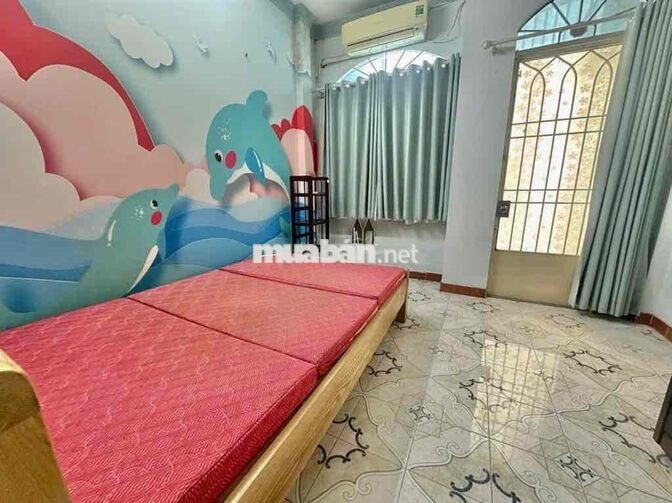Nhỉnh 5 Tỷ - Nguyễn Đình Chiểu - PHÚ NHUẬN - 2 Tầng - 35M2 - HẺM 3 GÁC