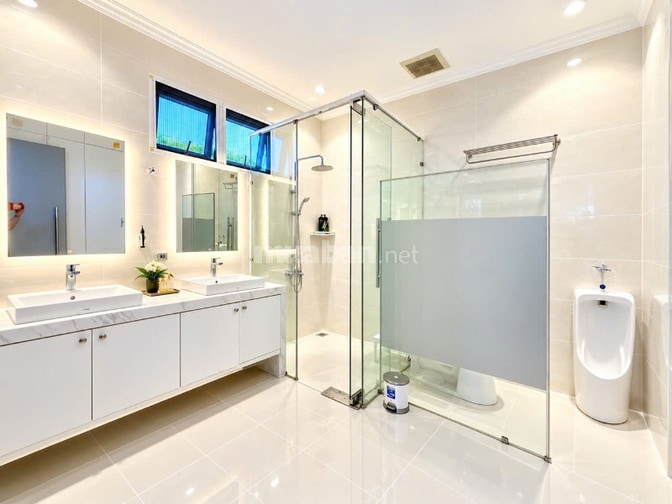 Biệt thự cao cấp Villa Park, Long Trường, Quận 9, 191m2, giá 27.5 tỷ. 