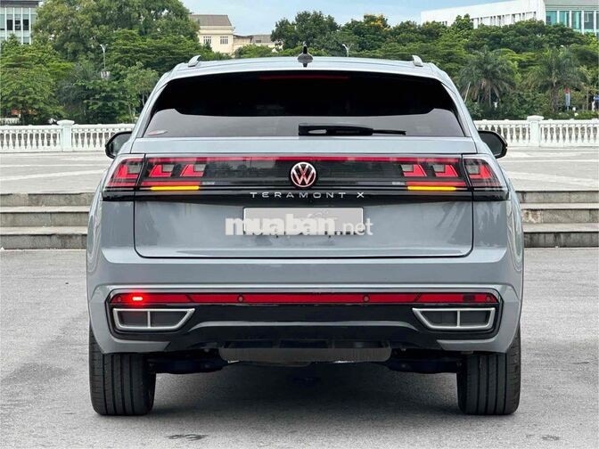 Volkswagen Teramont X Platinum 2024 Xám 1v km