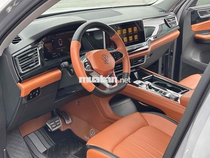 Volkswagen Teramont X Platinum 2024 Xám 1v km