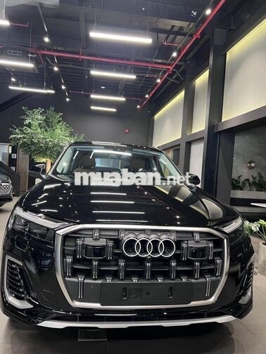 Audi Q7 45 TFSI Quattro 2026 - 3 Tỷ 399 Triệu