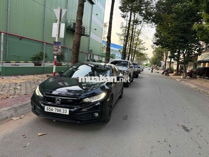 Honda Civic RS 2020 1.5 TURBO Đen