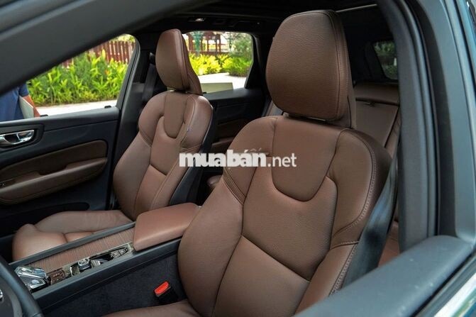 Volvo XC60 Nhập Khẩu Chất xe Chuẩn Có Bảo Hành