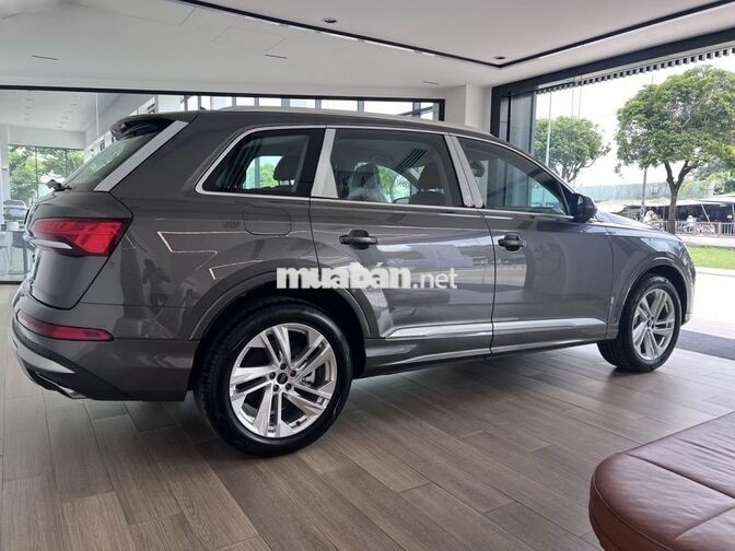 Audi Q7 45 TFSI Quattro 2026 - 3 Tỷ 399 Triệu