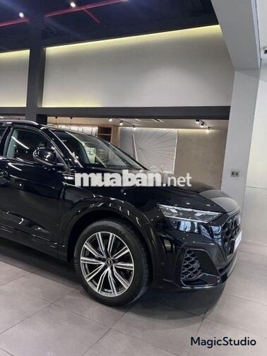Audi Q8 55 TFSI S-Line Quattro 2025 - 3 Tỷ 999