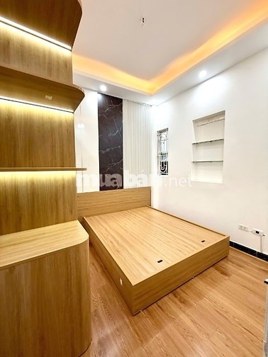 CHÍNH CHỦ GIẢM GIÁ BÁN GẤP NHÀ GẦN HỒ TÂY - Ô TÔ ĐỖ CỔNG