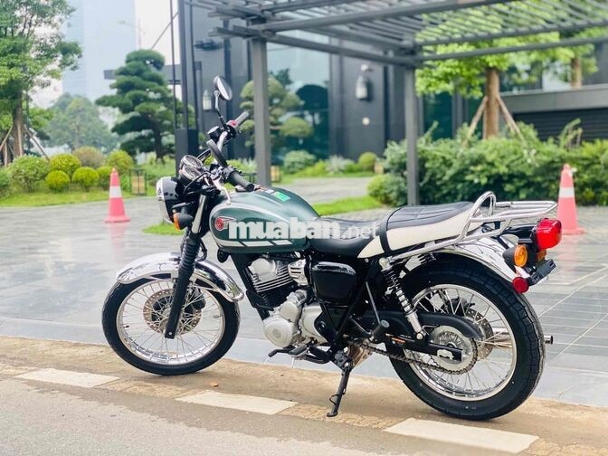 Kawasaki W230 2026 Xanh rêu