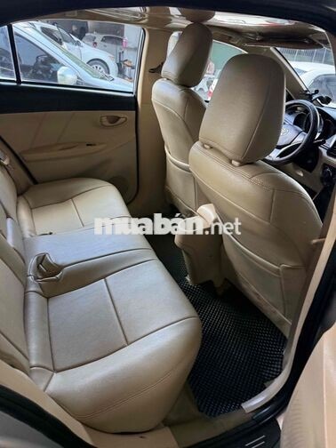 Toyota Vios 2017 E MT Số sàn Bạc