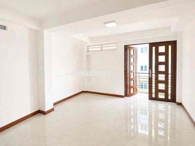 BÁN NHÀ HẼM XE HƠI TÔ HIẾN THÀNH Q10 DT 3.7 x 15 55m2 4 TẦNG  14.7 TỶ