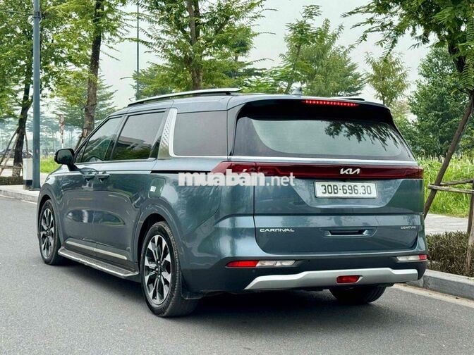 Kia Carnival Signature 2022 Xám xanh 7 chỗ