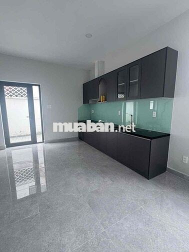 CHO THUÊ CĂN GÓC 2 mặt tiền. Giá 13triệu/tháng