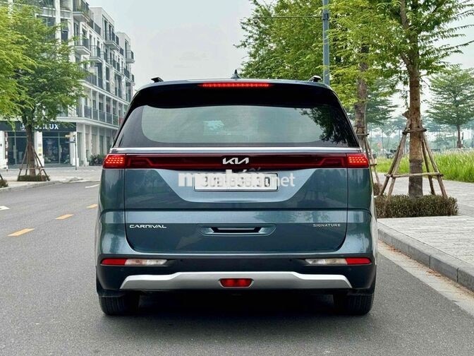 Kia Carnival Signature 2022 Xám xanh 7 chỗ
