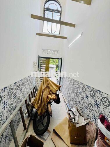 Cho Thuê Nhà Mới Sạch Sẻ 1Trệt 1Lầu 2Pn 2Wc Có Kệ Tủ Bếp Hẻm Xe Tải