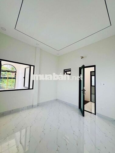 Cho Thuê Nhà Mới Sạch Sẻ 1Trệt 1Lầu 2Pn 2Wc Có Kệ Tủ Bếp Hẻm Xe Tải