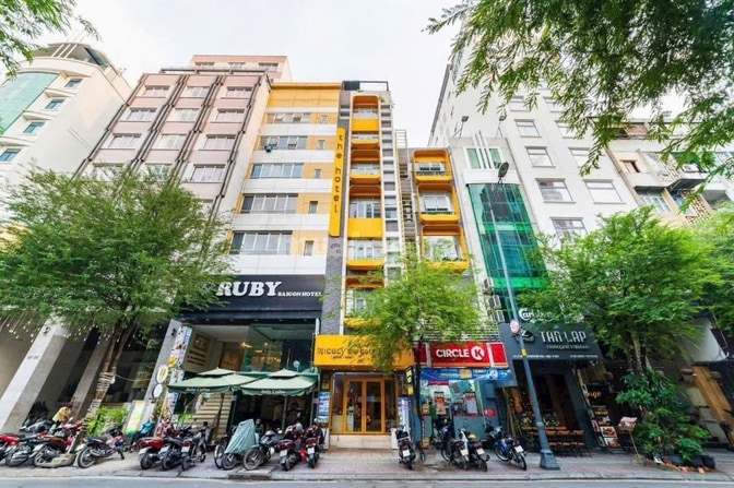 Bán nhà 2MT Nguyễn Đình Chiểu P.Bàn cờ Q3 dt:4m x 7m 5 tầng giá 9 tỷ 6