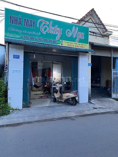 Cho thuê nhà mặt đường Trần Văn Trà, có thể kinh doanh và ở lại.