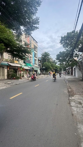 Chỉ 67 tr/m  100 m2 đất tiện xây mớí đất Huỳnh Thiện Lộc, Tân Phú.