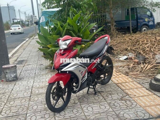 Yamaha Exciter 135 Đỏ Bạc Đen