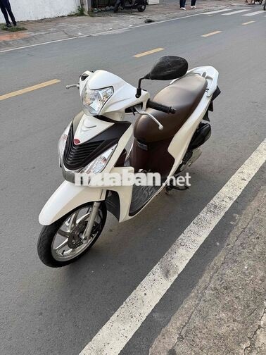 Honda Vision 2017 Trắng BS 65