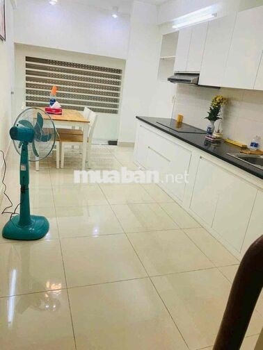 BÁN NHÀ HẼM 4M NGUYỄN ĐÌNH CHIỂU Q3 DT 3x10 30m 5 TẦNG GIÁ 8.6 TỶ TL