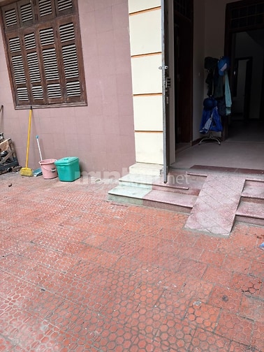 Chính chủ cho thuê nhà tầng 1 + tầng 3, ngõ 146 Vương Thừa Vũ
