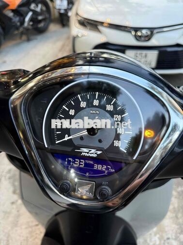 Honda SH Mode 2022 Bạc 3827 km