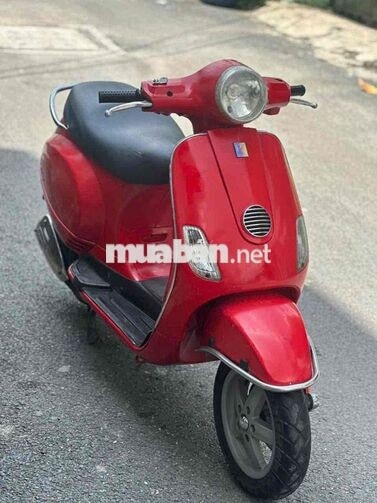 Piaggio Vespa LX125 Đỏ, biển số thành phố