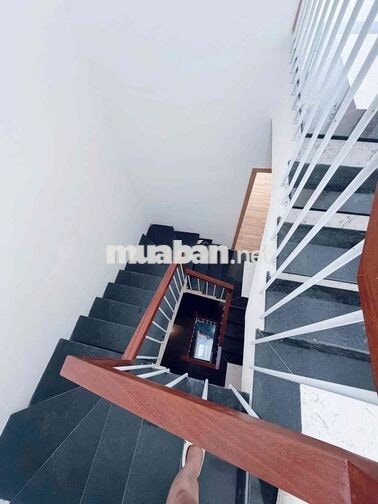 107 ✨ 🏡 CHO THUÊ NHÀ NGUYÊN CĂN 5 TẦNG KIỆT Ô TÔ TẢI ÔNG ÍCH KHIÊM