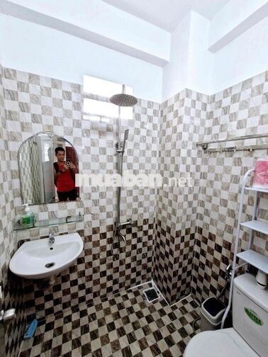 bán gấp nhà kdc Phước Kiển A (4 lầu ) 5x18 cạnh căn góc giá 12 tỷ