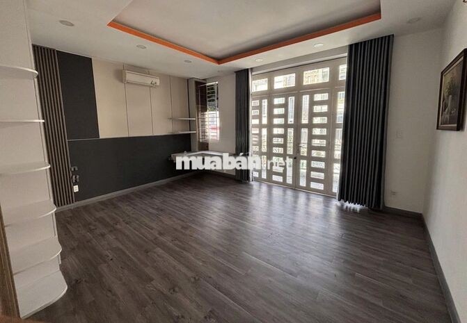 cho thuê nhà mặt tiền trần văn quang,p10, tânbình, 6x18m, trệt 3 lầu