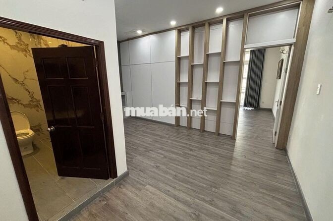 cho thuê nhà mặt tiền trần văn quang,p10, tânbình, 6x18m, trệt 3 lầu