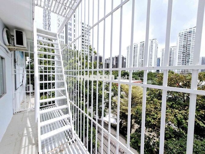 bán gấp nhà kdc Phước Kiển A (4 lầu ) 5x18 cạnh căn góc giá 12 tỷ