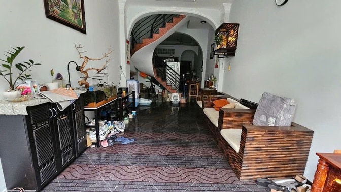 Lê Văn Sỹ Quận 3, 65m2(4x16m) 4 tầng 4PN có phòng dưới trệt, ~120tr/m2