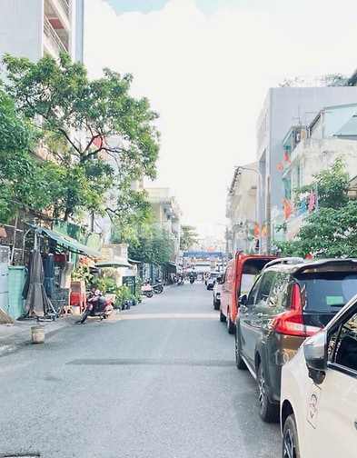 Lê Văn Sỹ Quận 3, 65m2(4x16m) 4 tầng 4PN có phòng dưới trệt, ~120tr/m2