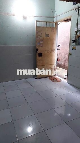 Phòng trọ giá rẻ gần Lê Văn Khương
