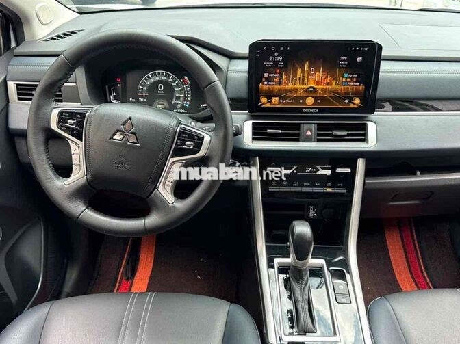Mitsubishi Xpander Cross 2024 Trắng 40000 km
