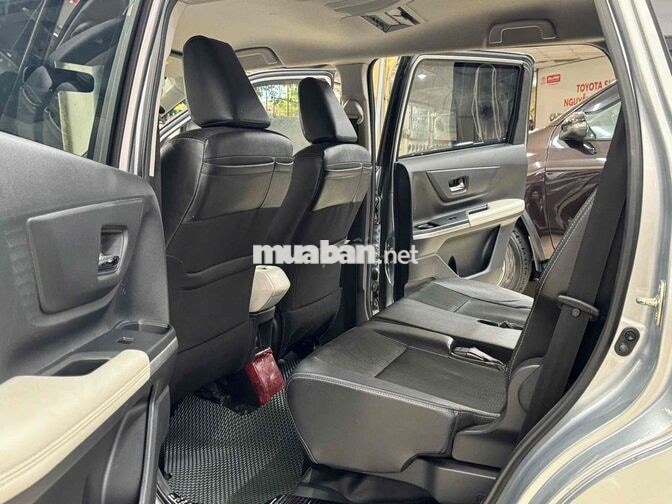 VELOZ E CVT 2024 - MÀU BẠC - GIÁ TL
