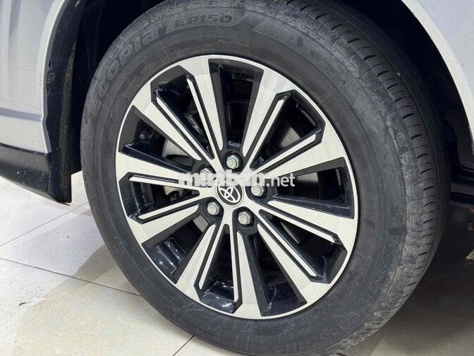 VELOZ E CVT 2024 - MÀU BẠC - GIÁ TL