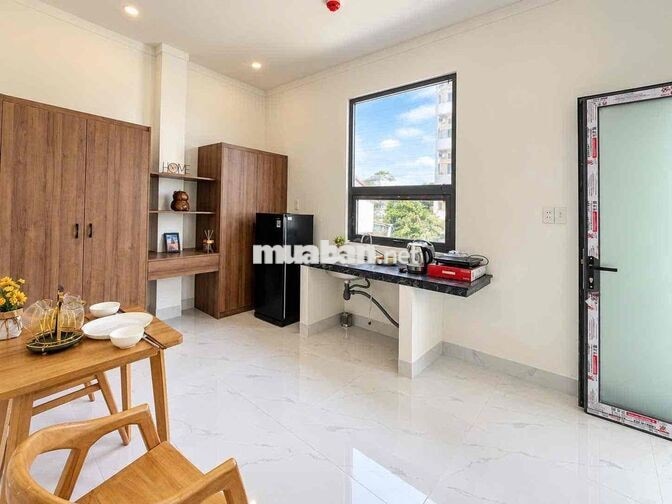 khai trương căn hộ dịch vụ 1pn tại Làng Đại học full nội thất ban công