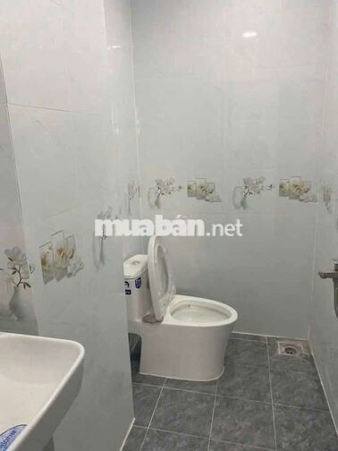 cần cho thuê nhà PTTN đường PVH DT 5x18 1 trệt 2 Lầu 4PN.3WS giá 13 tr