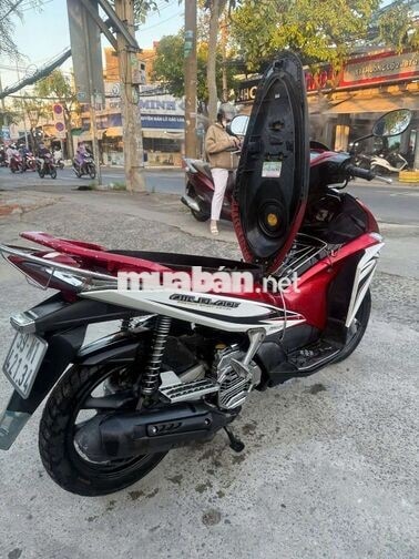 Honda Air Blade 110cc Đỏ trắng đen 30567 km