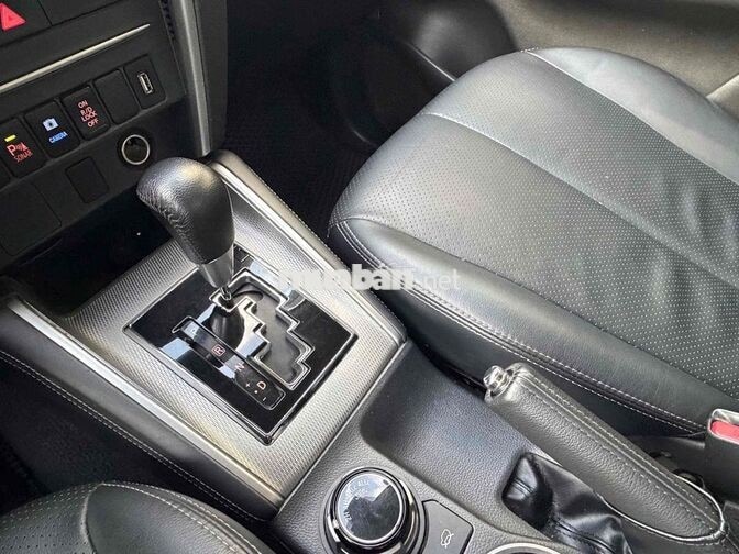 TRITON 4x4 2020,xe XHD