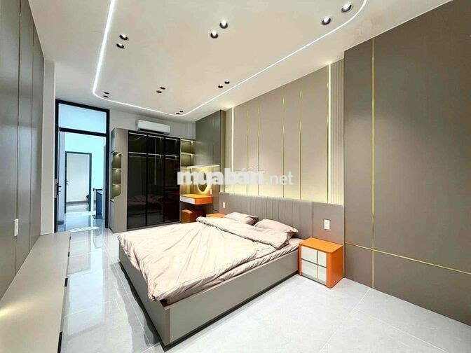NHÀ ĐƯỜNG LÊ ĐỘ 5 PHÒNG NGỦ FULL NỘI THẤT CAO CẤP